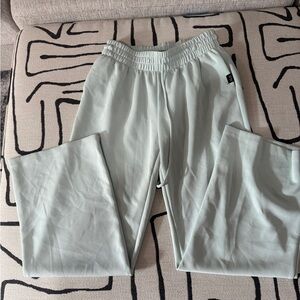 Women’s Mint Lounge Pants